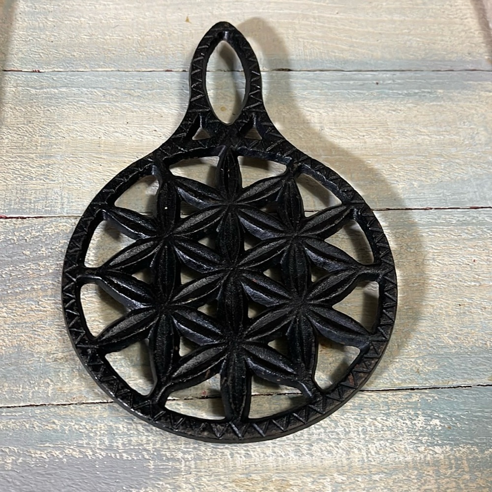 Vintage EMIG Cast Iron Trivet